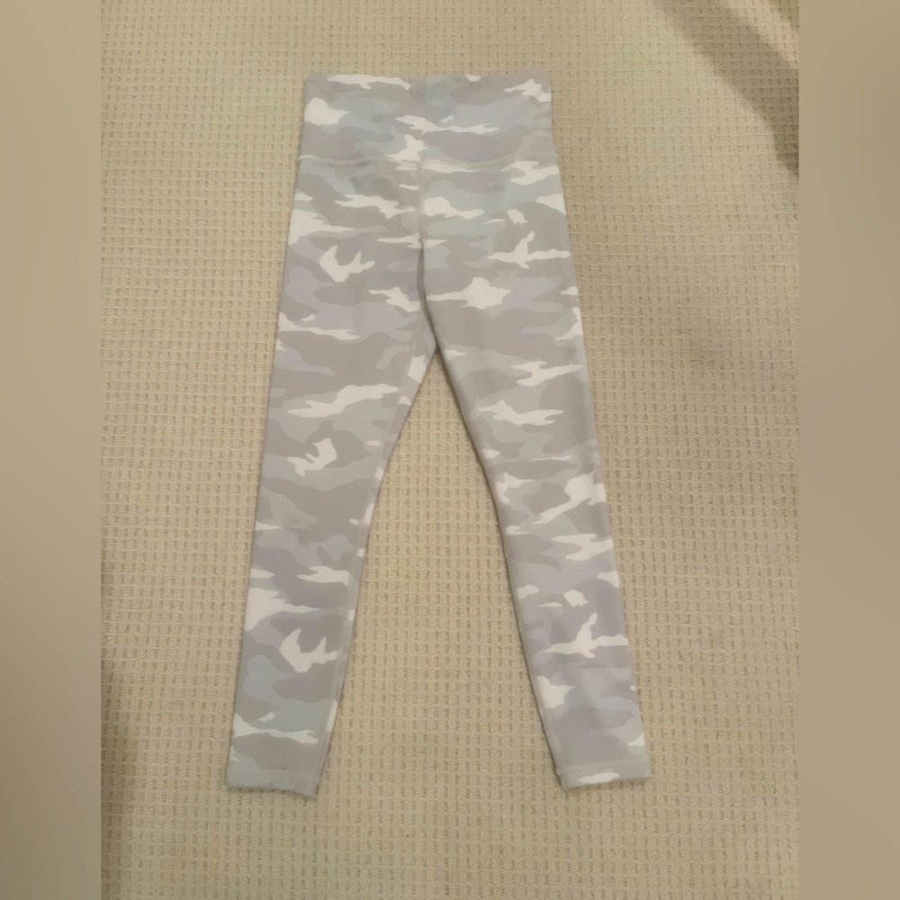 Athleta Light Gray and White Camo Leggings